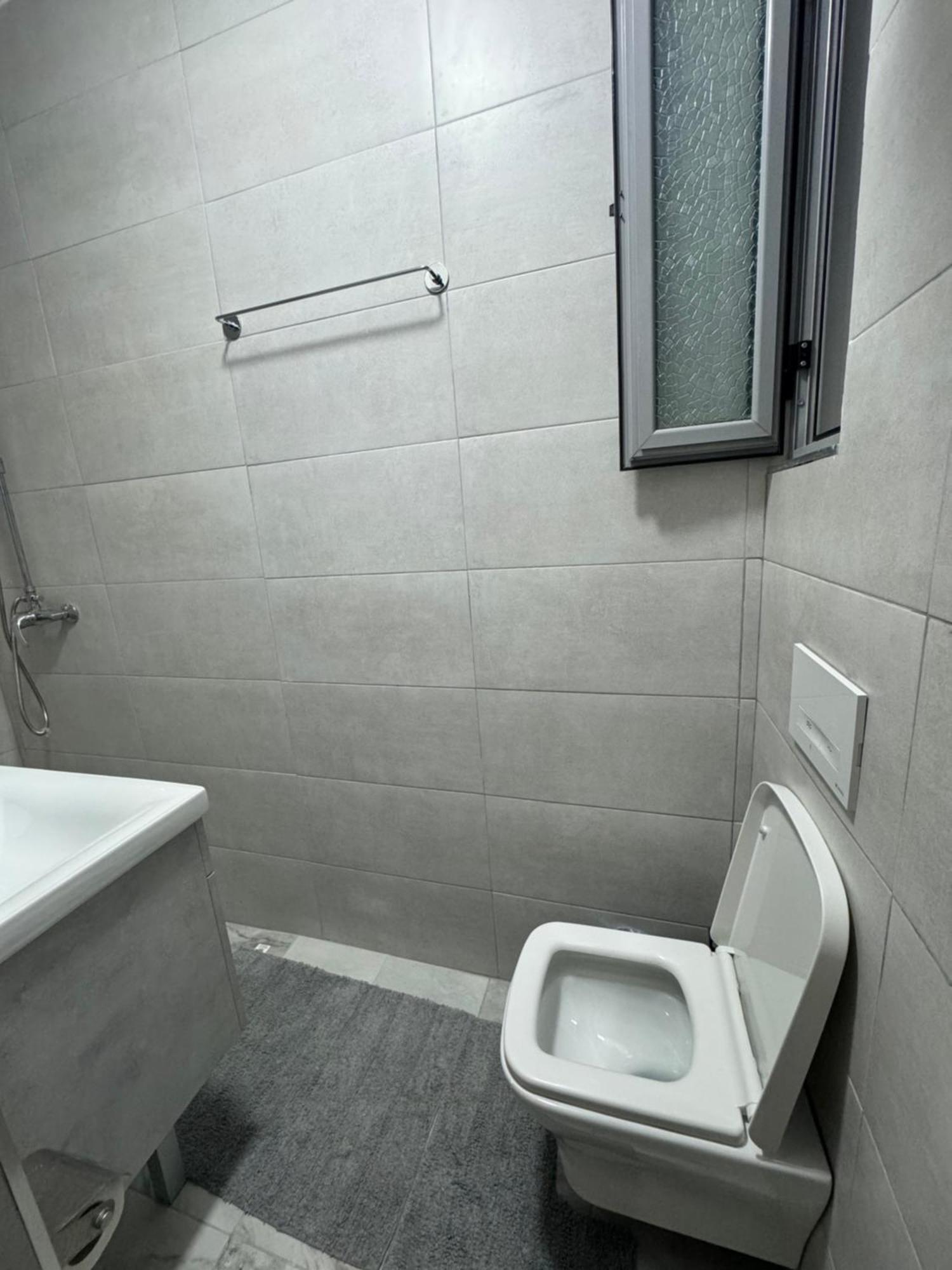 Adora Apartment Tirana Exterior photo